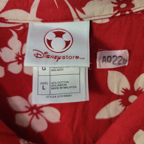 Authentic Vintage Disney Hawaiian Shirt - Picture 5 of 8